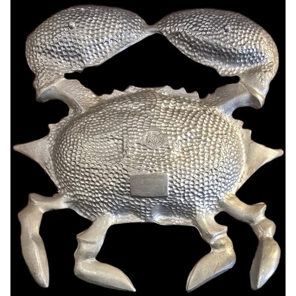 Wilton Armetale Sea Life Crab Chip & Dip Aluminum Serving Dish 14"x13"x2.5" - Picture 2 of 3
